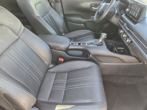 Used 2023 Honda HR-V EX-L image 12