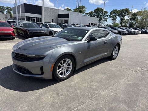 Used 2021 Chevrolet Camaro LS image 5