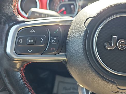 Used 2021 Jeep Wrangler Unlimited Rubicon image 17