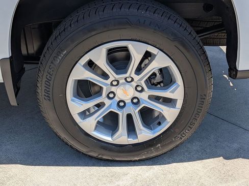 New 2026 Chevrolet Silverado 1500 LTZ w/ LTZ Premium Package RWD image 28