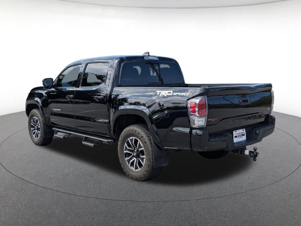 Used 2023 Toyota Tacoma TRD Sport RWD image 3