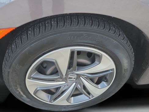 Used 2019 Honda Civic LX image 37