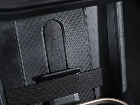 Certified 2025 MINI Cooper S image 17