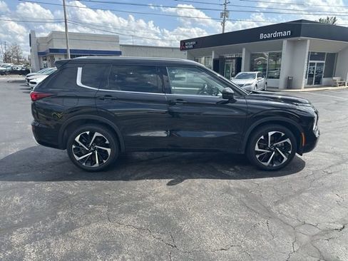 Used 2022 Mitsubishi Outlander SEL AWD/4WD image 3