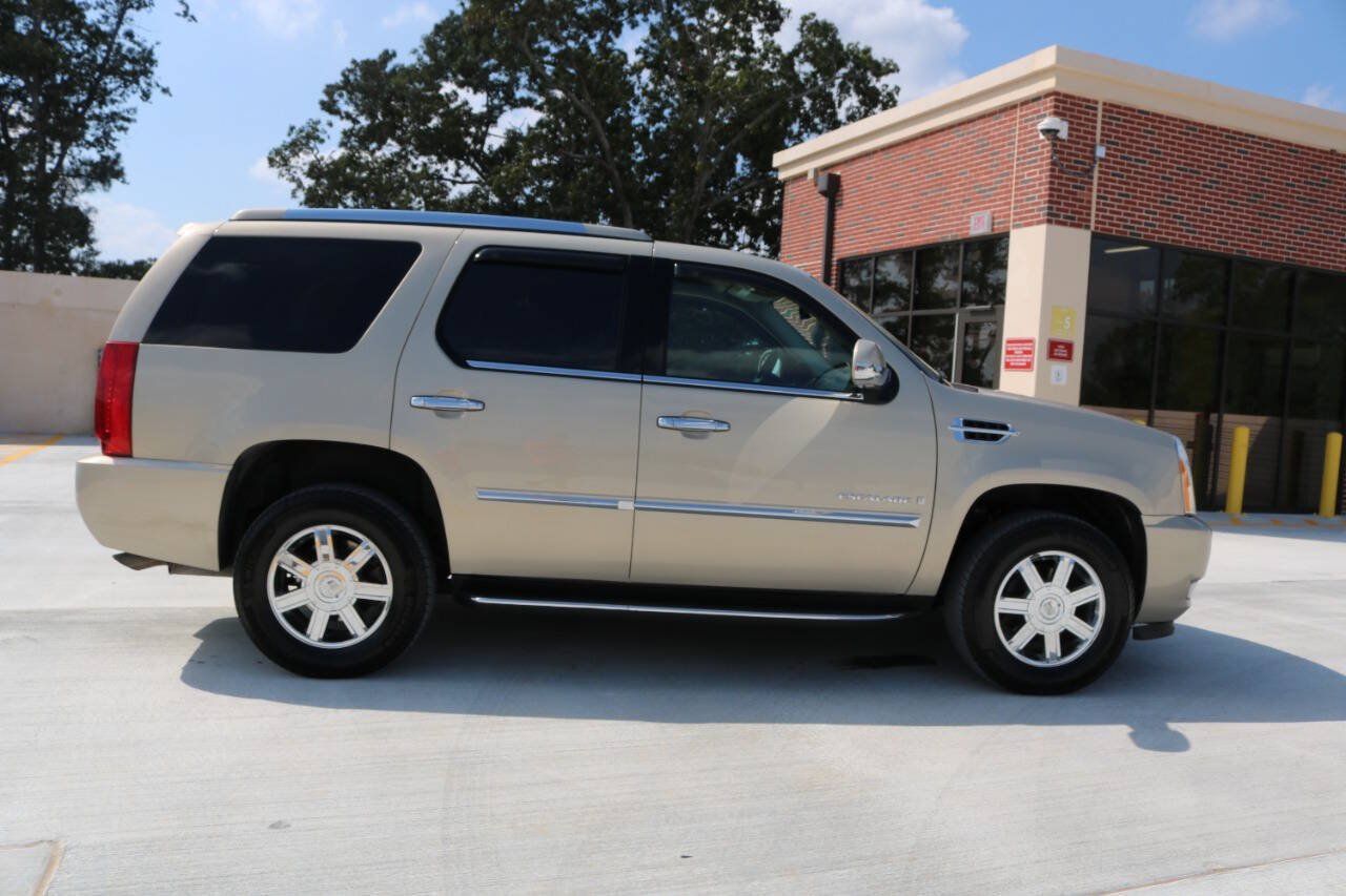 Used 2007 Cadillac Escalade AWD image 68