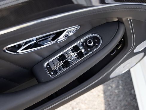 Used 2024 Bentley Continental GT image 23