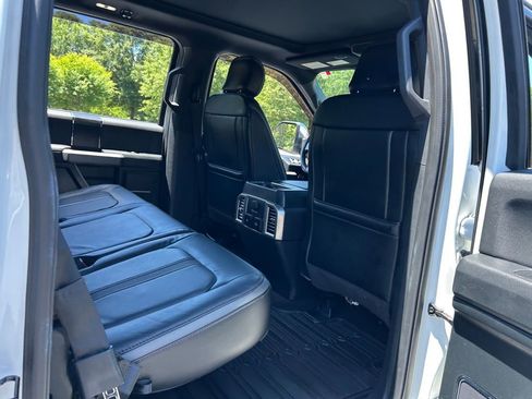 Used 2020 Ford F150 Platinum w/ Equipment Group 701A Luxury AWD/4WD image 58