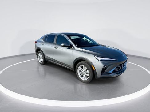 New 2026 Buick Envista Preferred FWD image 2