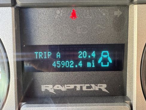 Used 2010 Ford F150 Raptor image 41