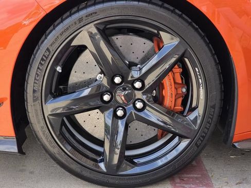 Used 2026 Chevrolet Corvette Z06 RWD image 12