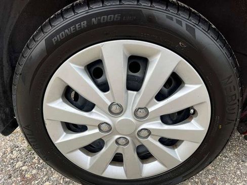 Used 2015 Nissan Leaf S w/ Charge Package image 4