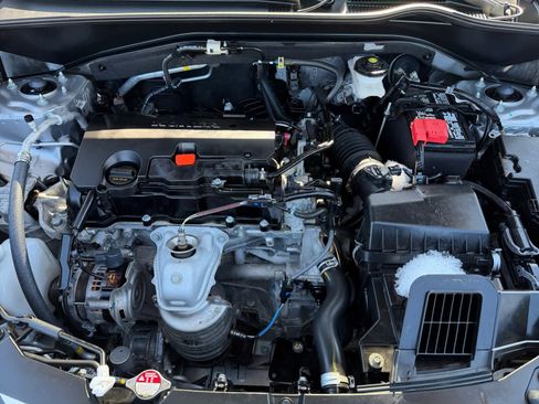 Used 2023 Honda HR-V LX image 8