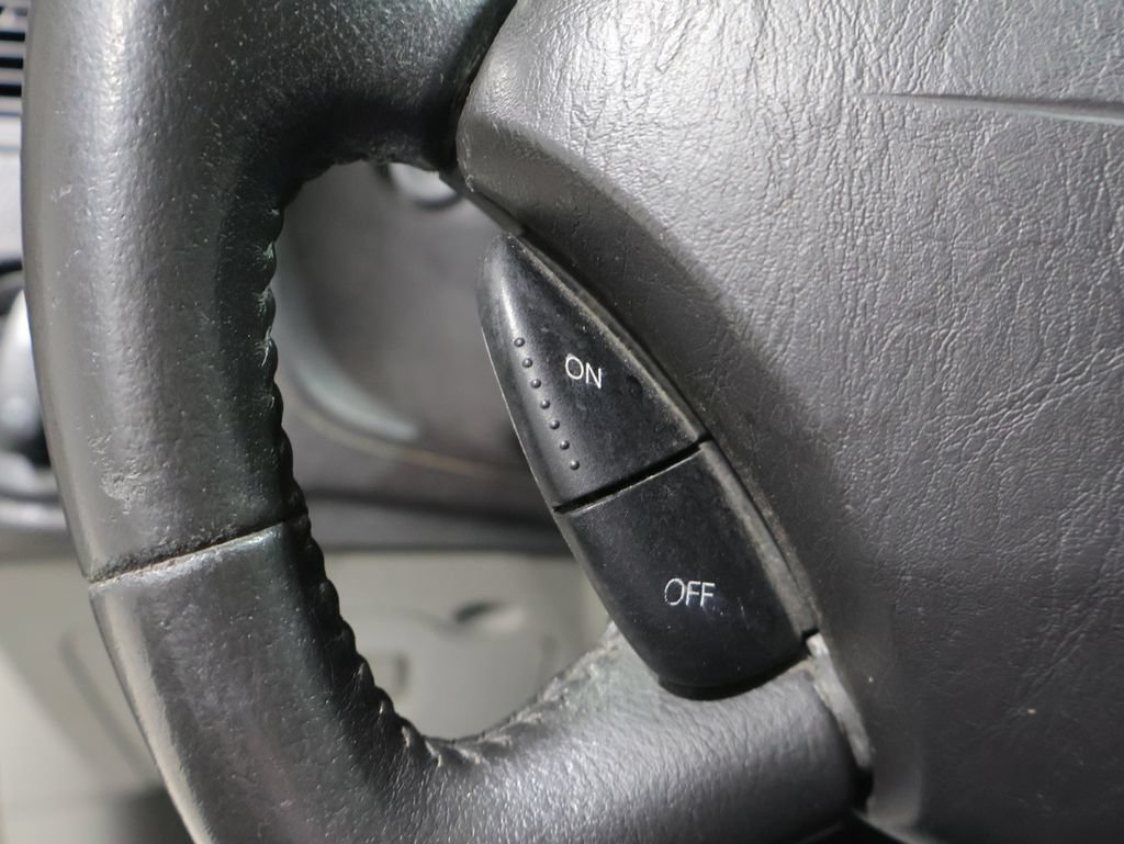 Used 2007 Ford Focus S FWD image 28