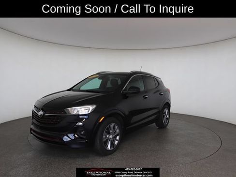 Used 2021 Buick Encore GX Select w/ Sport Touring Package FWD image 3