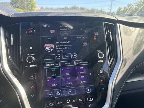 Used 2021 Subaru Outback Premium image 10