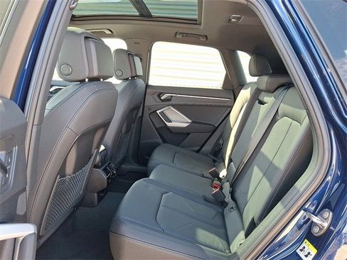 New 2025 Audi Q3 2.0T Premium image 6