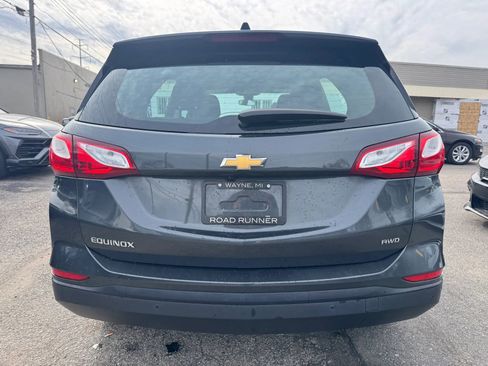 Used 2020 Chevrolet Equinox LS image 5