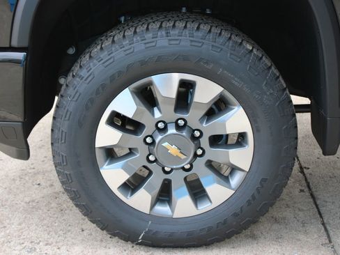 New 2025 Chevrolet Silverado 2500 Custom w/ Custom Convenience Package image 52