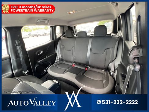 Used 2023 Jeep Renegade Altitude AWD/4WD image 28