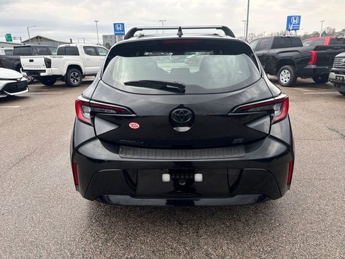 Used 2023 Toyota Corolla SE image 6