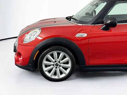 Used 2018 MINI Cooper S FWD image 38