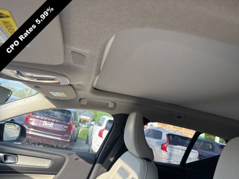 Certified 2023 Volvo XC40 B5 Ultimate w/ Protection Package Premier AWD/4WD image 19