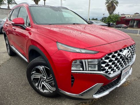 Used 2023 Hyundai Santa Fe SEL w/ Premium Package image 3