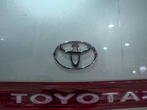 Used 1992 Toyota Previa LE image 24