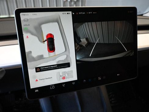 Used 2023 Tesla Model 3 Standard Range RWD image 13