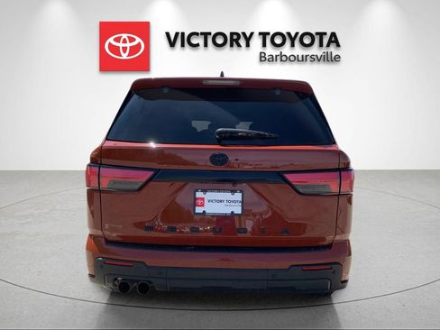 Used 2024 Toyota Sequoia TRD Pro AWD/4WD image 4