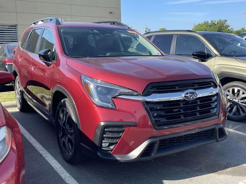 Used 2024 Subaru Ascent Limited w/ Technology Package AWD/4WD image 1