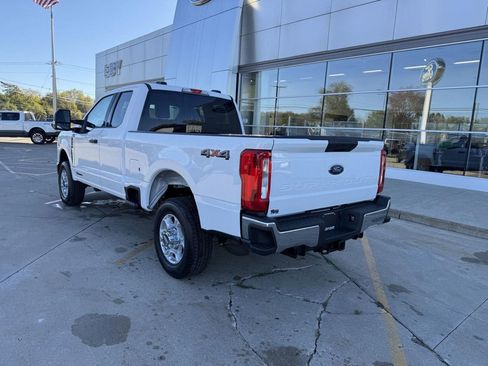 New 2026 Ford F250 XLT image 3