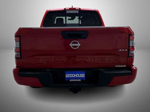 Certified 2025 Nissan Frontier SV w/ SV Convenience Package AWD/4WD image 6