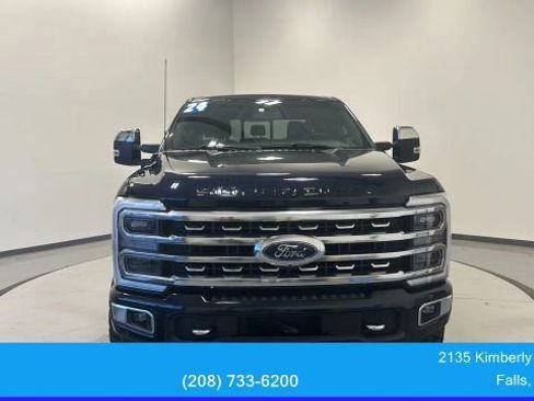 Used 2024 Ford F350 Platinum w/ FX4 Off-Road Package image 2