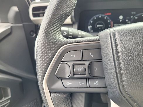 Used 2024 Toyota Tacoma TRD Off-Road image 22