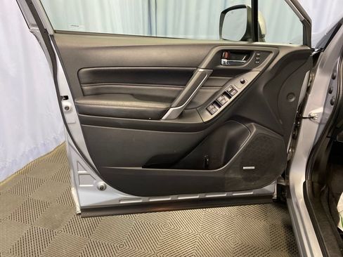 Used 2018 Subaru Forester 2.0XT Touring AWD/4WD image 13