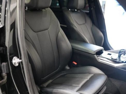 Used 2019 BMW 330i Sedan w/ Convenience Package RWD image 49