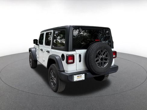 Used 2025 Jeep Wrangler Unlimited Sport AWD/4WD image 9