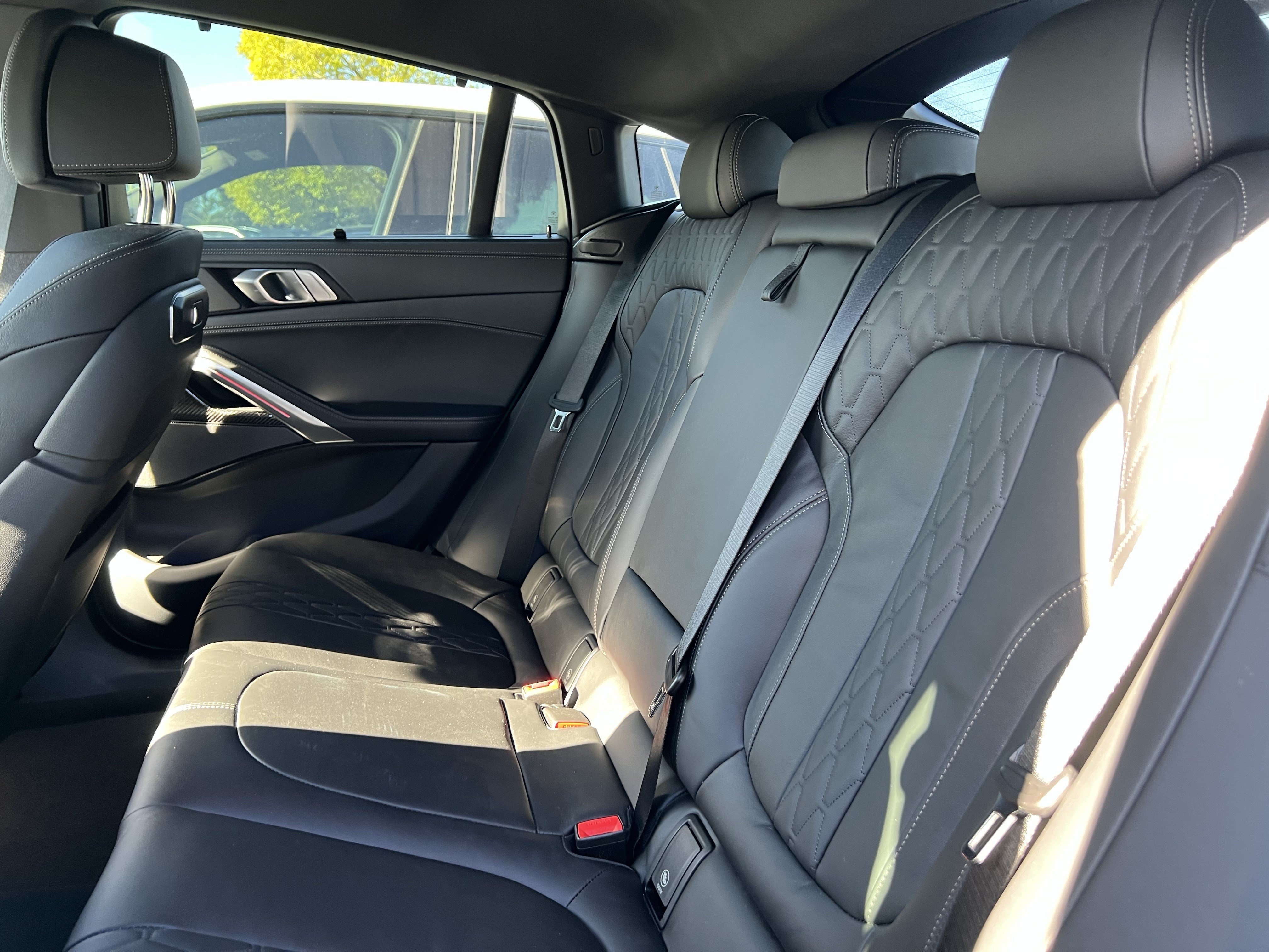 Used 2026 BMW X6 M60i AWD/4WD image 34