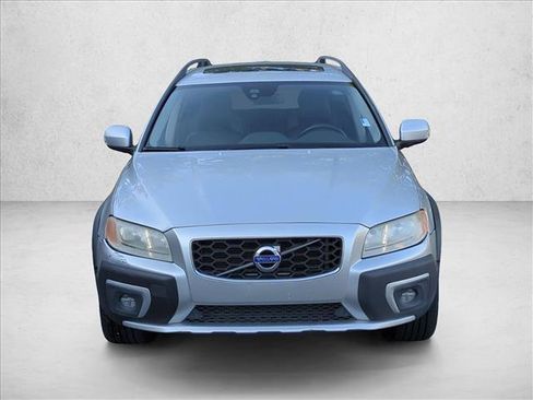 Used 2014 Volvo XC70 T6 AWD/4WD image 2