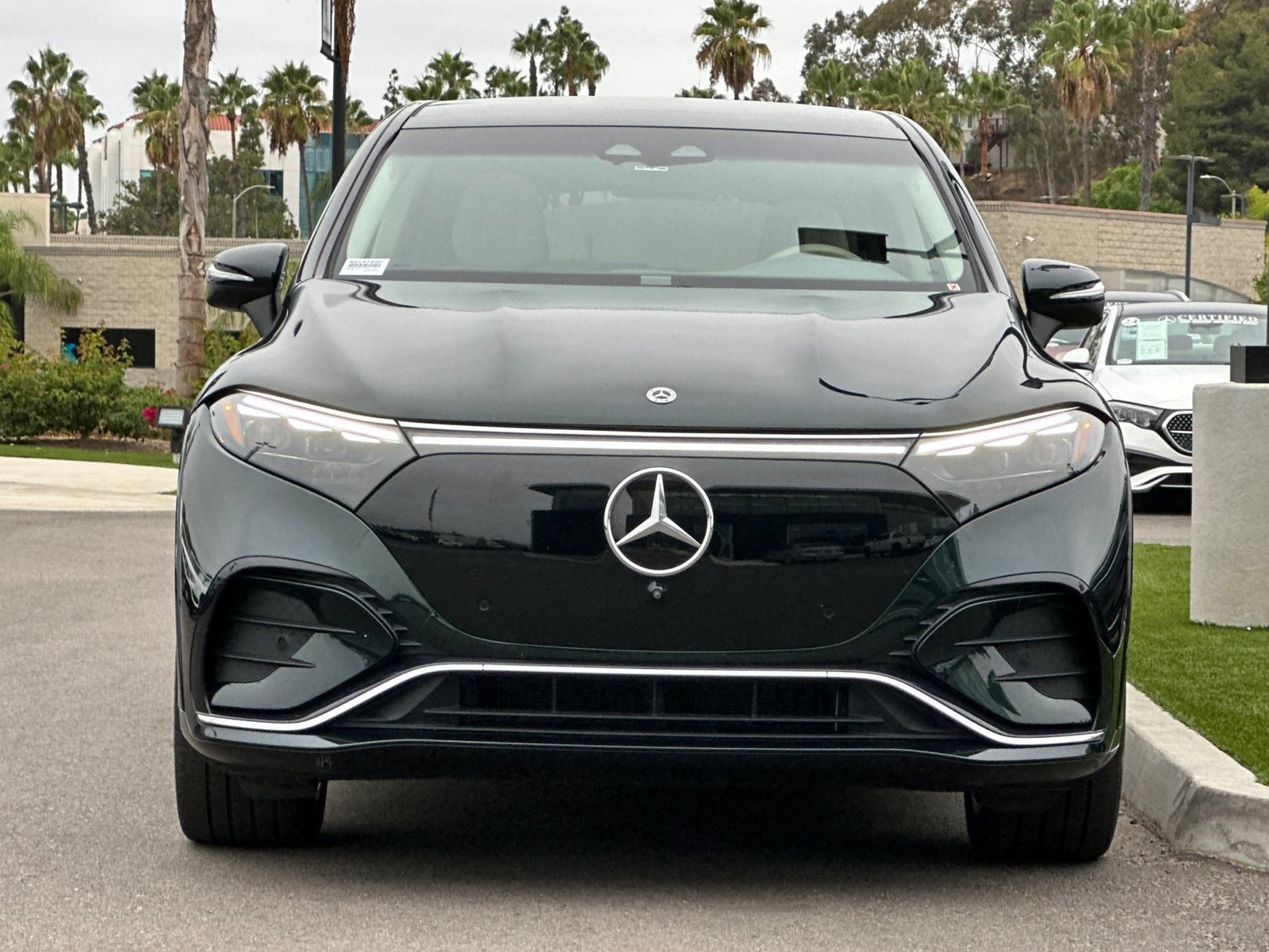 Used 2023 Mercedes-Benz EQS 580 4MATIC SUV image 9