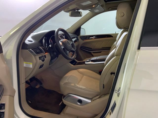 Used 2013 Mercedes-Benz GL 450 4MATIC image 16