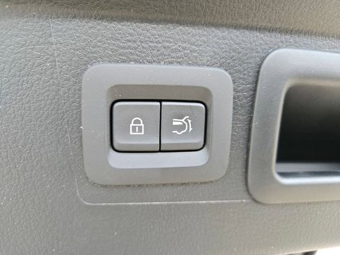 Used 2025 MAZDA CX-50 AWD 2.5 Hybrid w/ Weather Package image 27