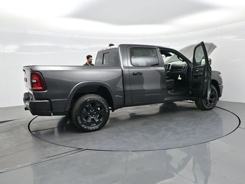 New 2026 RAM 1500 4x4 Crew Cab image 40