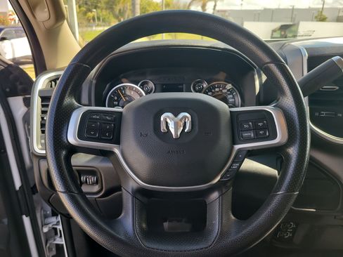Used 2020 RAM 3500 Big Horn AWD/4WD image 26