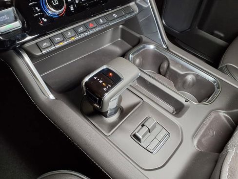 New 2026 GMC Sierra 1500 Denali w/ Technology Package AWD/4WD image 19