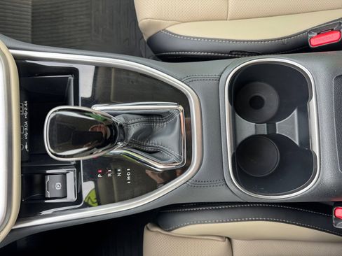 Used 2025 Subaru Outback Limited AWD/4WD image 24