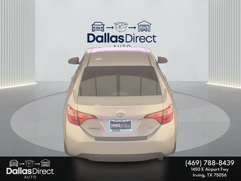 Used 2018 Toyota Corolla LE image 7