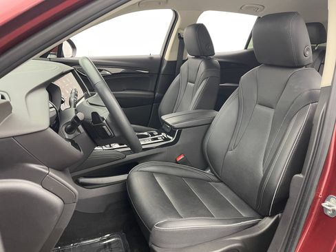 Used 2023 Buick Envision Essence AWD/4WD image 18