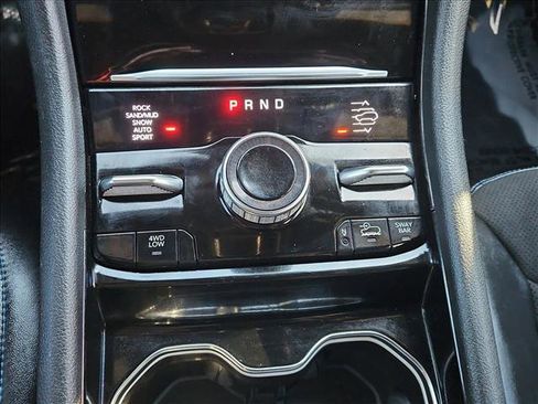 Used 2022 Jeep Grand Cherokee Trailhawk image 12